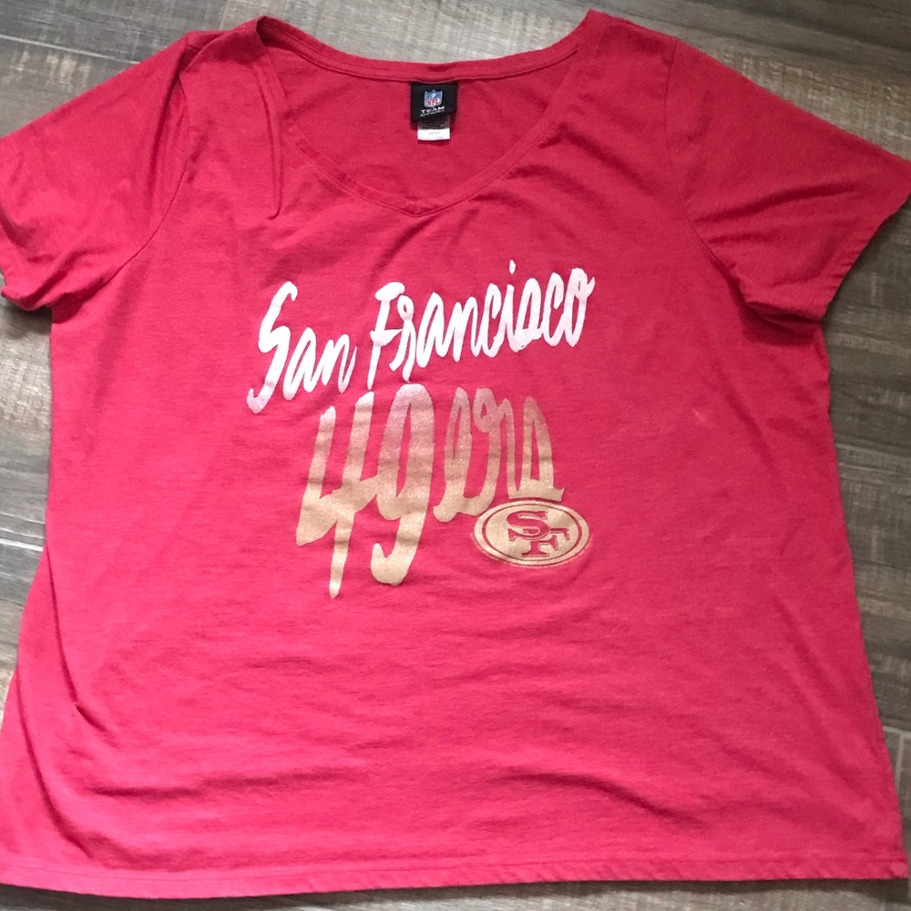 49ers T-shirt 💛❤️